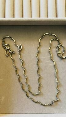 Gold-Toned Wavy Link Chain Necklace
